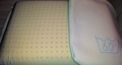 Velda Metropolitan Cool Gel Latex Pillow - Latex Side